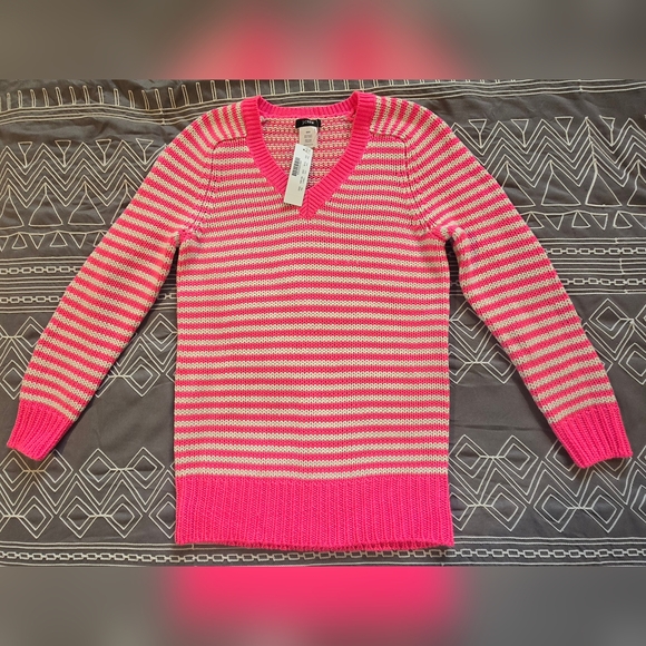 J. Crew Sweaters - J.Crew Pink And Cream Striped Knit Cable Vneck Sweater Size XXS